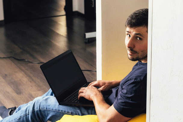 freelancer-فریلنسر